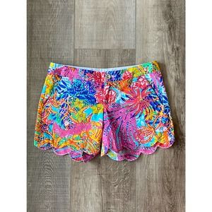 Lilly Pulitzer The Buttercup Short, Size 2 Scalloped Hem